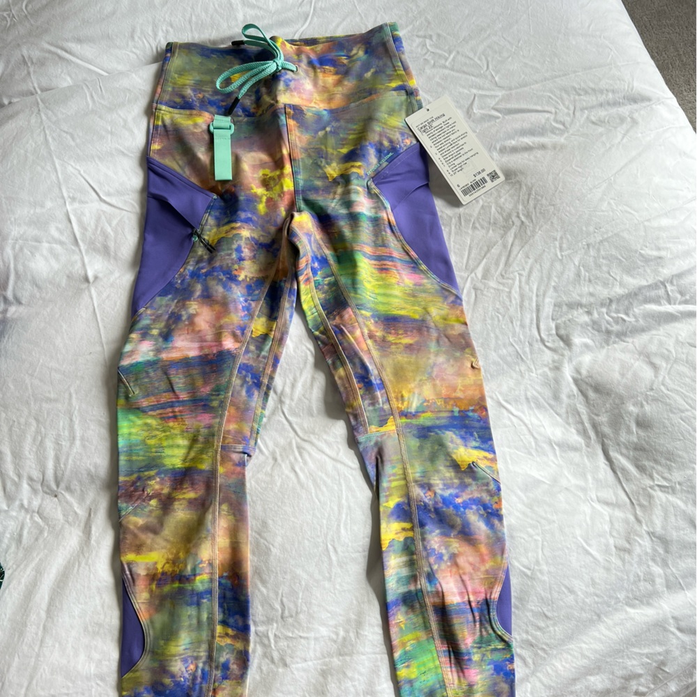 Lululemon BRAND NEW LIMITED EDITION hiking pants